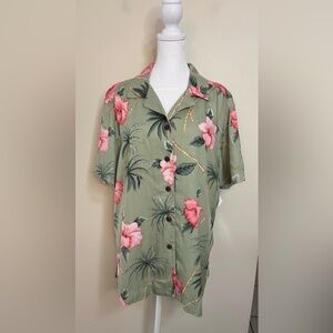 Caribbean Joe Women’s Short Sleeve Collared Button Down Shirt Size 1X. NWT